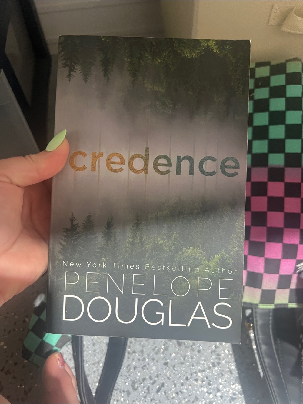 Credence by Penelope Douglas - Dark Green & Black Cover